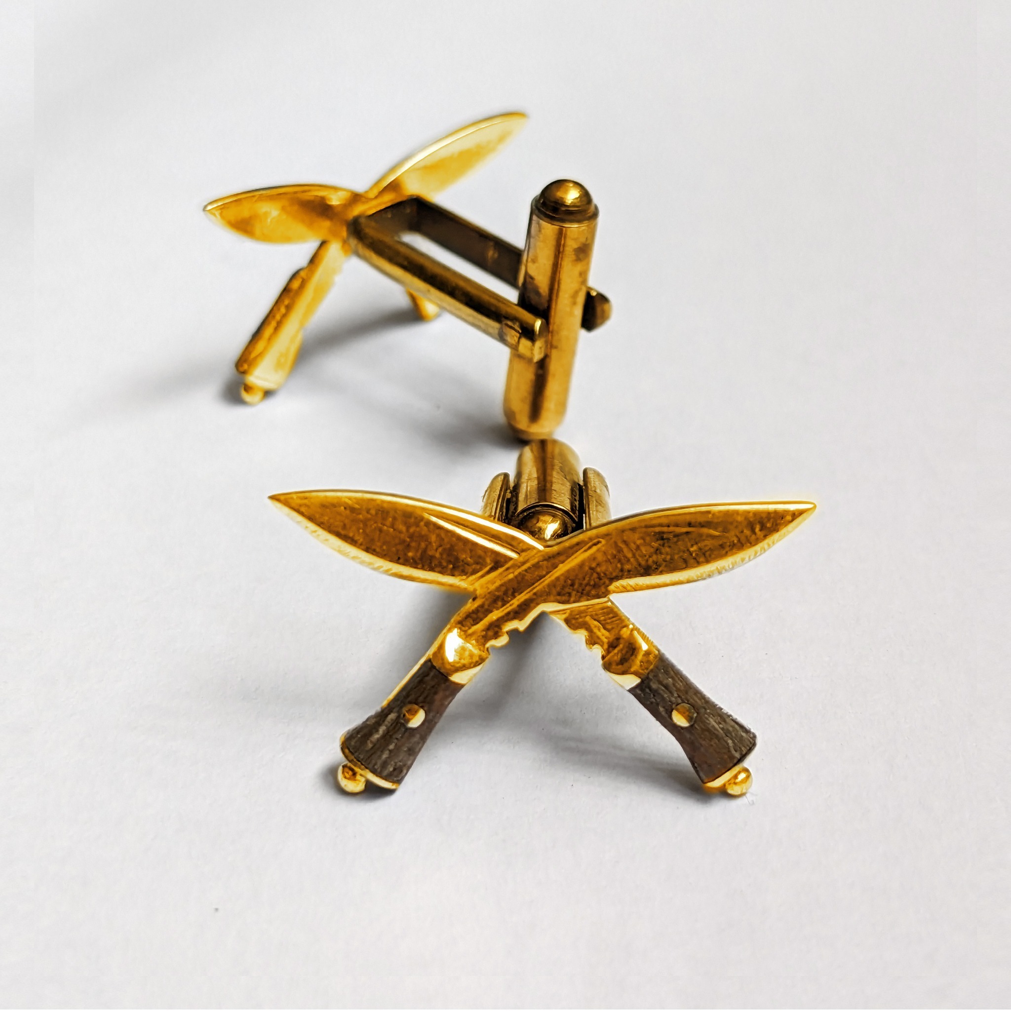 gold cuff2 HANDMADE GOld CUFFLINK - Image 3